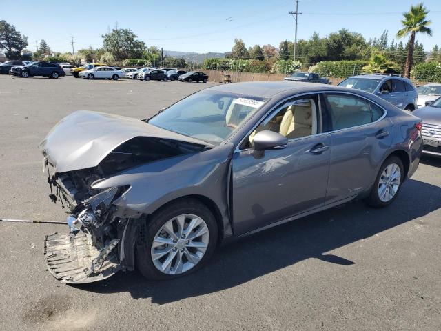  Salvage Lexus Es