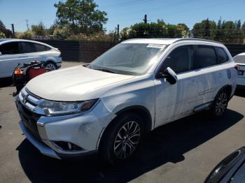  Salvage Mitsubishi Outlander