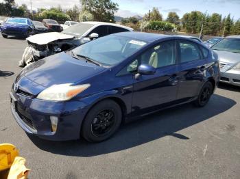 Salvage Toyota Prius