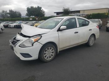  Salvage Nissan Versa