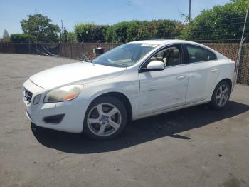  Salvage Volvo S60