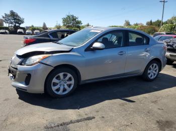  Salvage Mazda 3