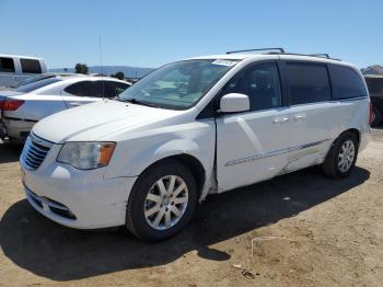  Salvage Chrysler Minivan