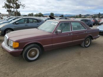  Salvage Mercedes-Benz 300-Class