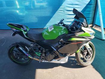  Salvage Kawasaki Ex400