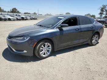  Salvage Chrysler 200
