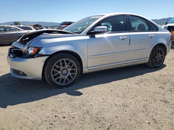  Salvage Volvo S40
