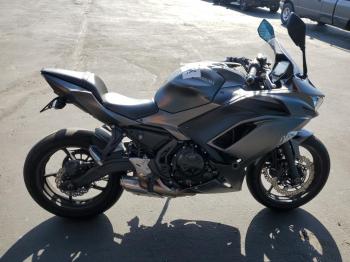  Salvage Kawasaki Ex650 N