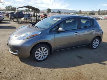  Salvage Nissan LEAF