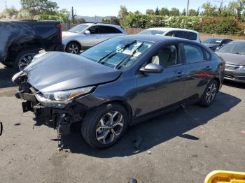  Salvage Kia Forte