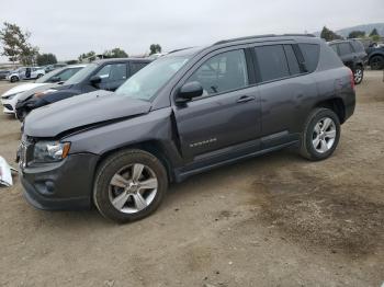  Salvage Jeep Compass