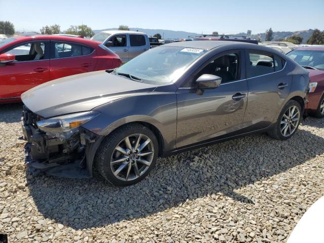  Salvage Mazda 3