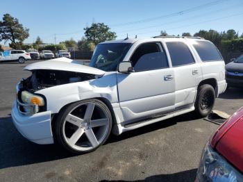  Salvage GMC Yukon
