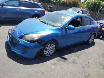  Salvage Mazda 3
