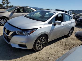  Salvage Nissan Versa