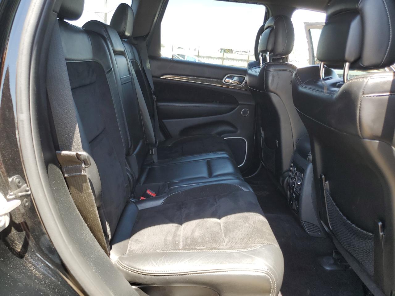 Jeep Grand Cherokee Trackhawk Image 12