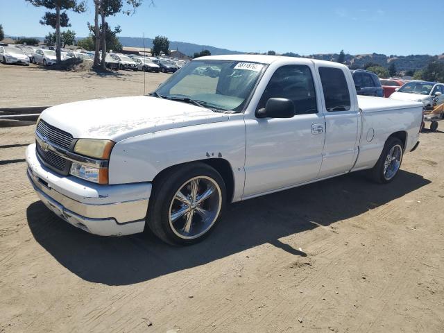  Salvage Chevrolet Silverado C1500