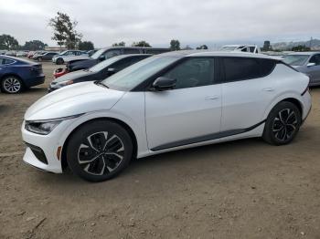  Salvage Kia EV6