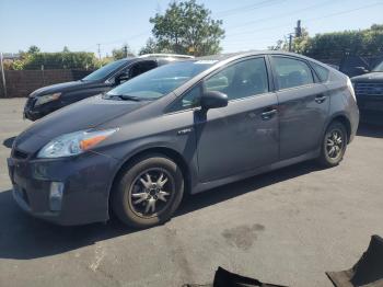  Salvage Toyota Prius
