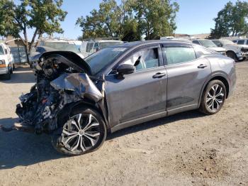  Salvage Toyota Crown Xle