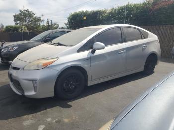  Salvage Toyota Prius