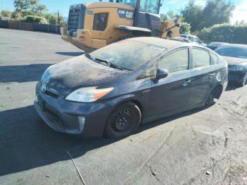  Salvage Toyota Prius