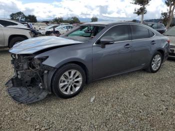  Salvage Lexus Es