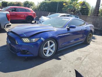  Salvage Ford Mustang
