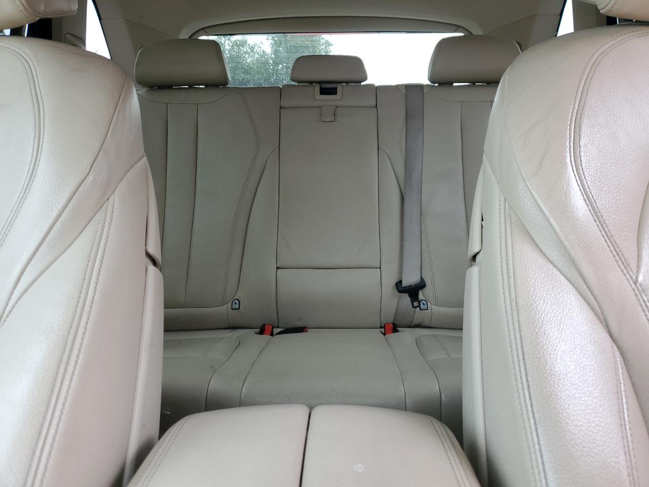 BMW X Series Xdrive35d Image 5