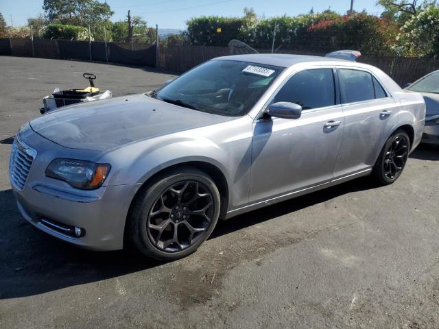  Salvage Chrysler 300