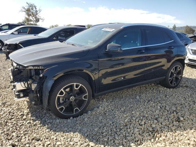  Salvage Mercedes-Benz GLA