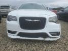 Chrysler 300 S Image 4