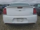 Chrysler 300 S Image 7
