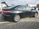 Toyota Camry Le Image 6