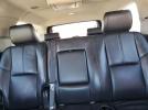 Chevrolet Suburban C1500 Lt Image 3