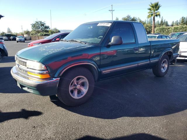  Salvage Chevrolet S-10