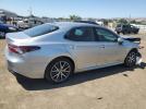 Toyota Camry Xle Image 12