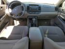 Toyota Camry Le Image 6