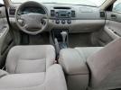 Toyota Camry Le Image 4