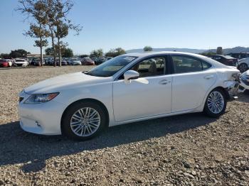  Salvage Lexus Es