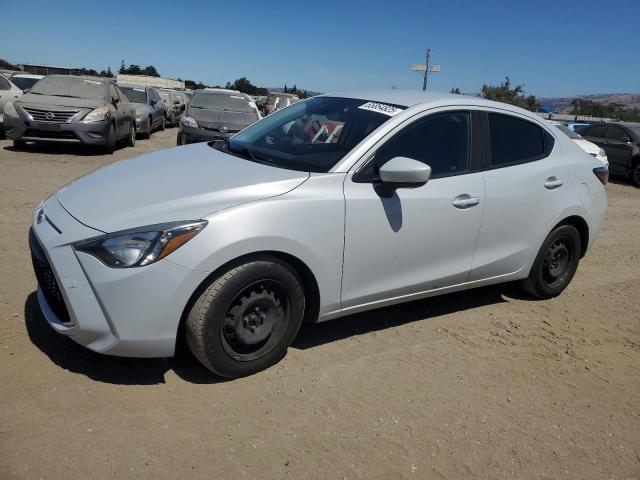  Salvage Toyota Yaris