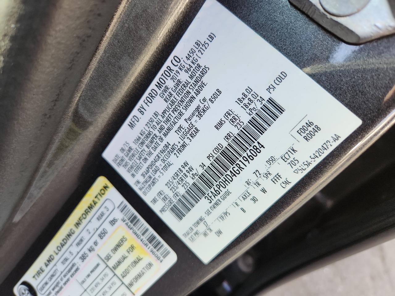 Ford Fusion Se Image 11