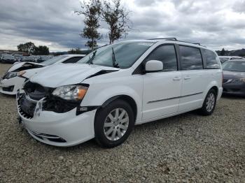  Salvage Chrysler Minivan