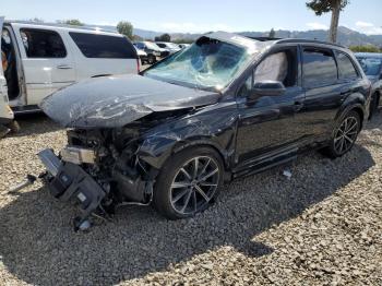  Salvage Audi Q7
