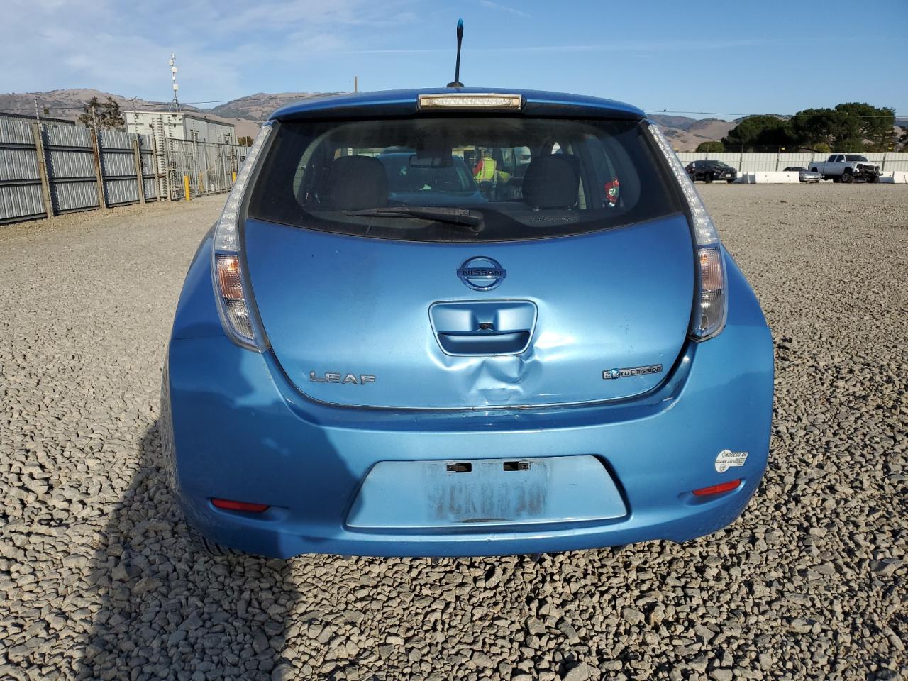 Nissan LEAF S Image 11