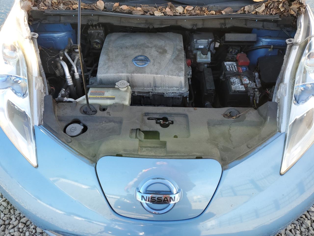 Nissan LEAF S Image 10