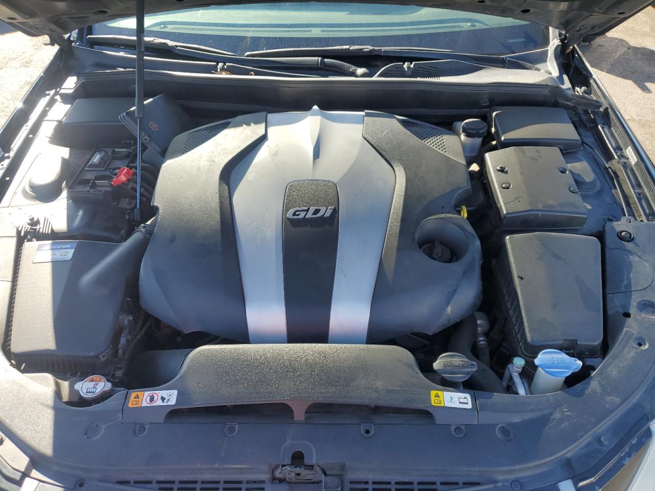 Hyundai Genesis 3.8l Image 10