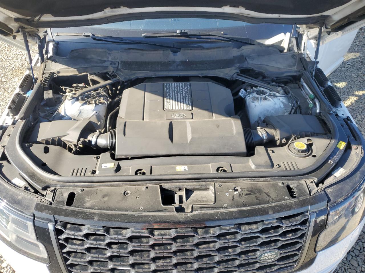 Land Rover Range Rover Image 11