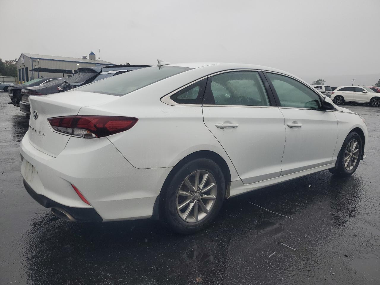 Hyundai SONATA Se Image 2