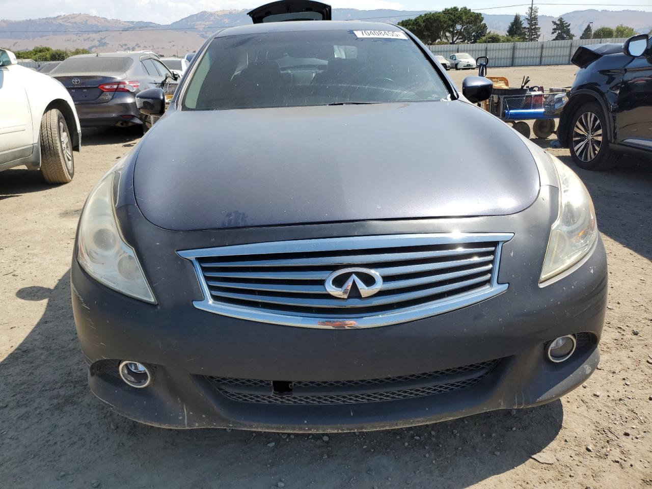 INFINITI G37 Base Image 11